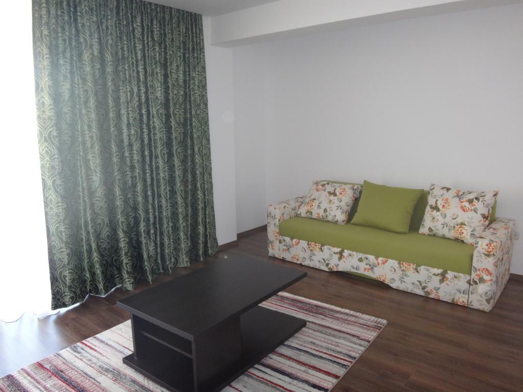M13 Apartments Năvodari Buitenkant foto