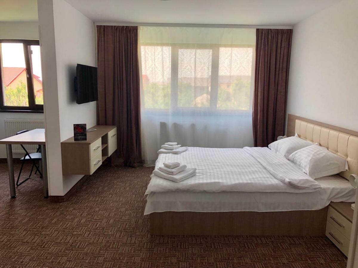 M13 Apartments Năvodari Buitenkant foto