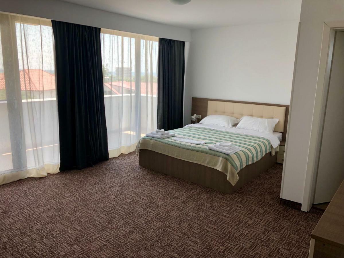 M13 Apartments Năvodari Buitenkant foto
